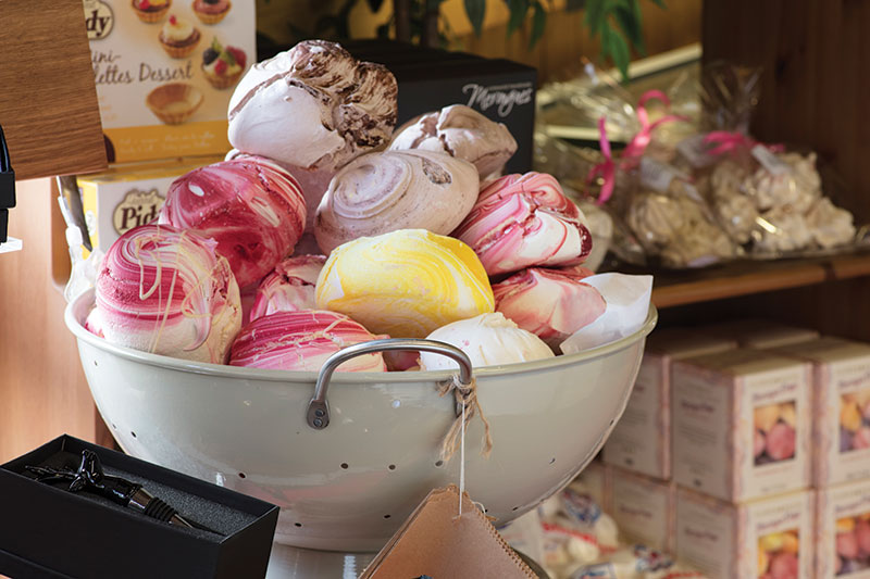 meringues in bowl