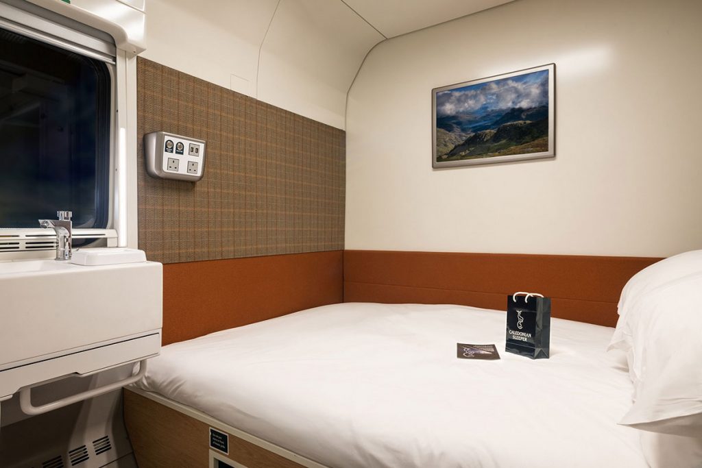 Caledonian-Sleeper-Double-bed