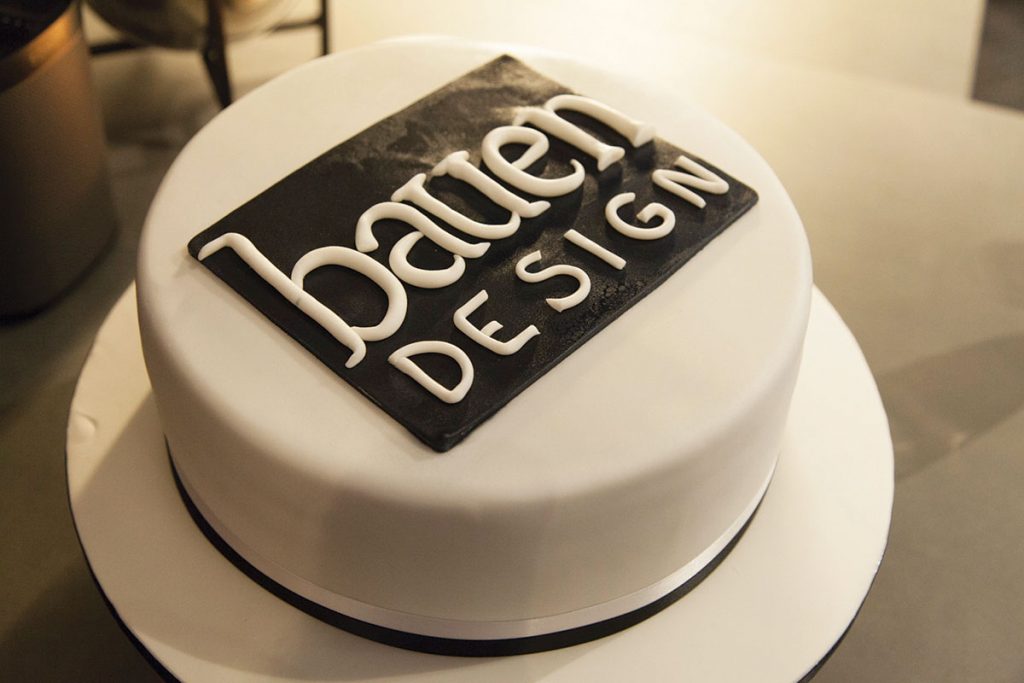 The-Butter-Scotch-Bakery-made-a-cake-with-the-Bauen-logo
