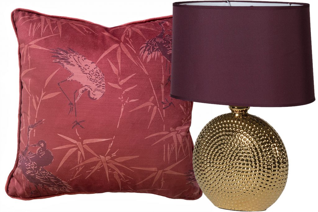 red-cushion-and-audenza-lamp