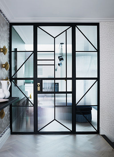 Gunter-crittal-black-metal-and-glass-door