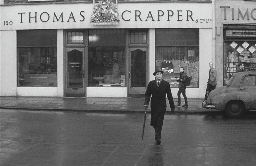 Archive shot of Thomas Crapper's original showroom. Black & white image