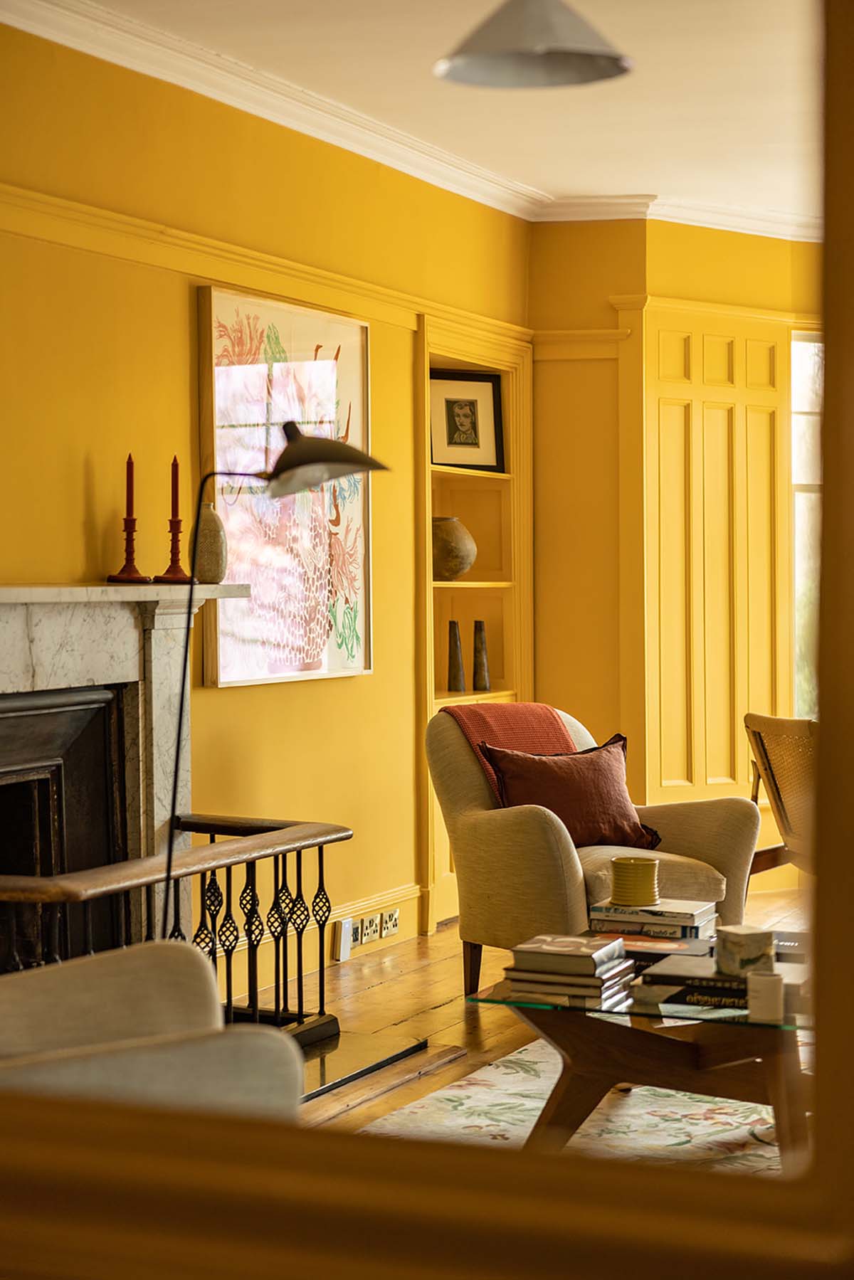Croiscrag Lodge, living room interior in yellow by Alex Baxter