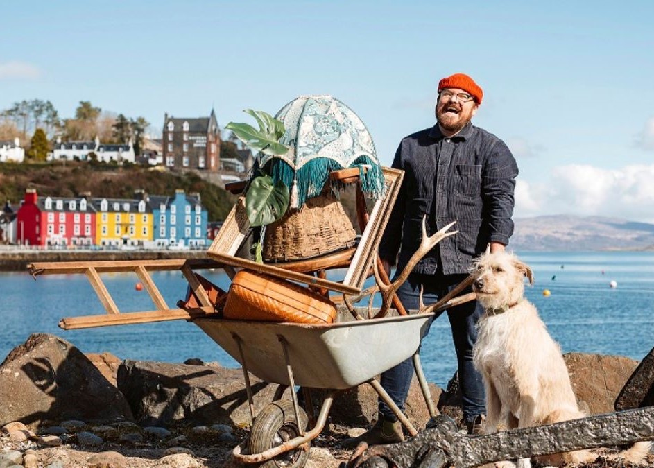 banjo beale on th isle of mull for new tv show designing the hebrides