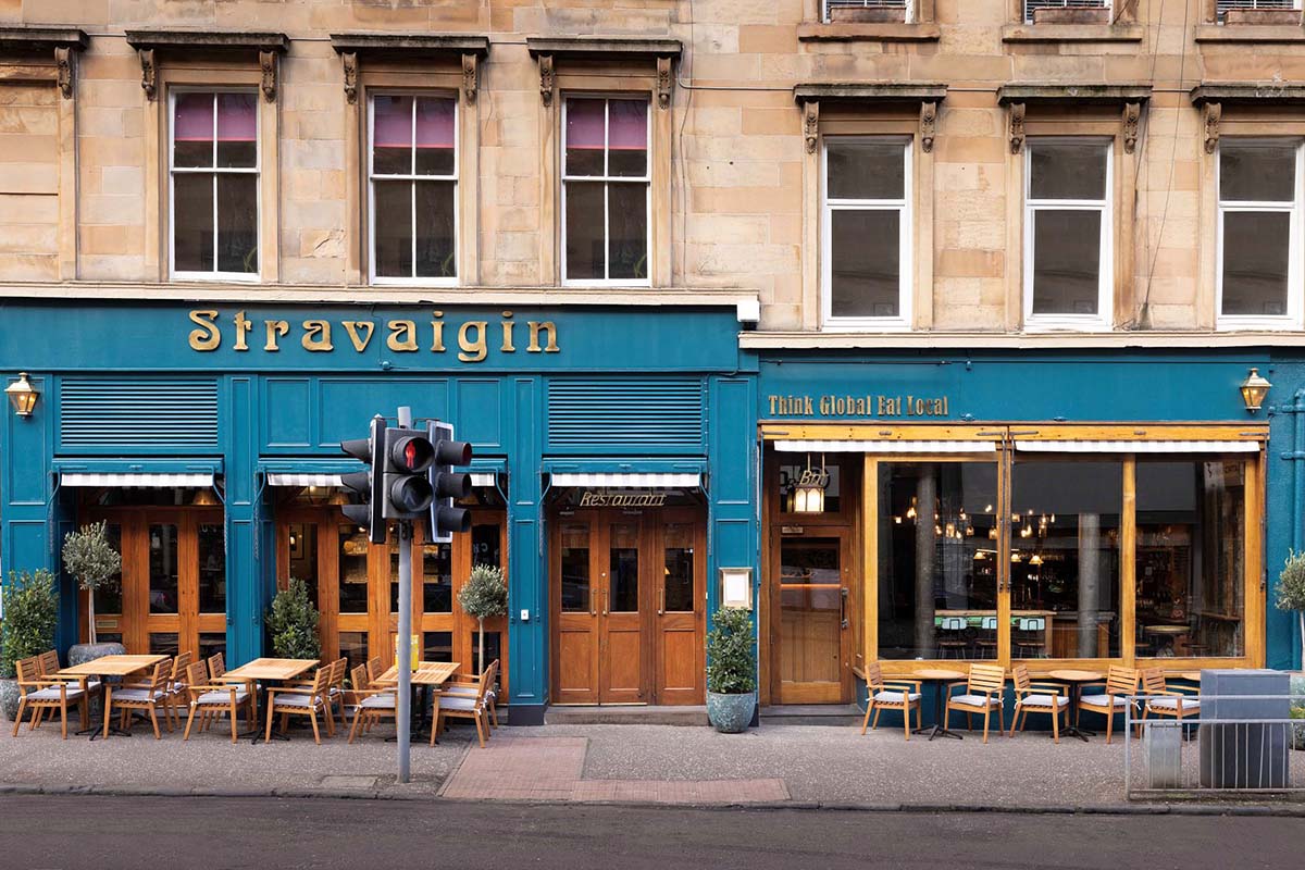 stravaigin on gibson street glasgow celebrates 30th anniversary