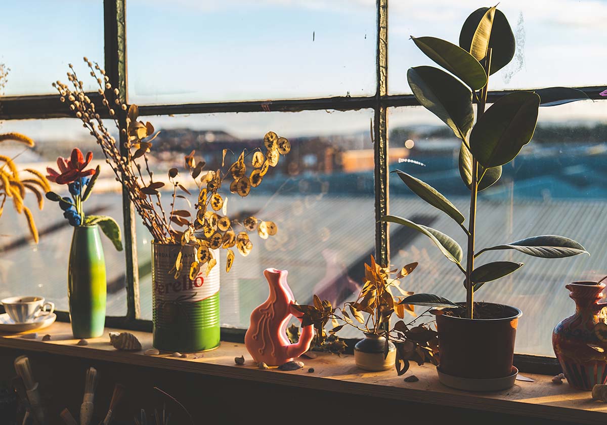 lorna sinclair's studio in glasgow's east end, bridgeton