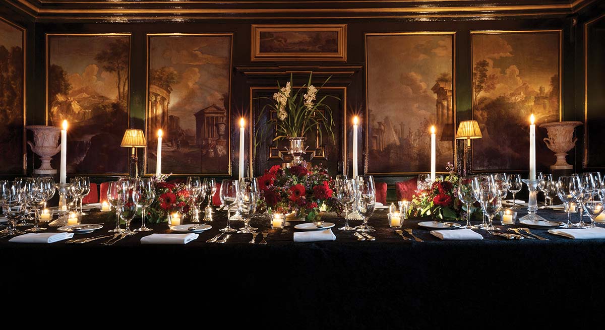 Italian Room,Prestonfield House,Edinburgh.Photograph David Cheskin.2021.