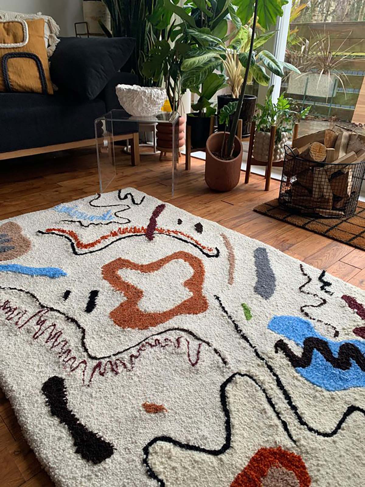 Silenzio hand tufted rug