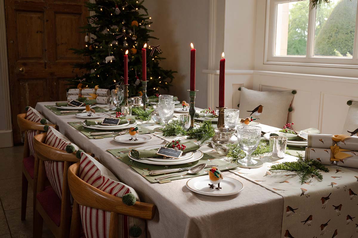 TABLESCAPING IDEAS Sophie Allport Robin Neutral Table Runner Fabric Placement Cushion Crackers - Christmas Table Setting