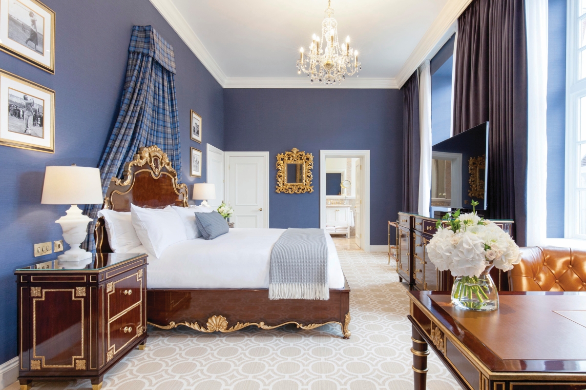 Deluxe King room at Trump turnberry hotel and spa