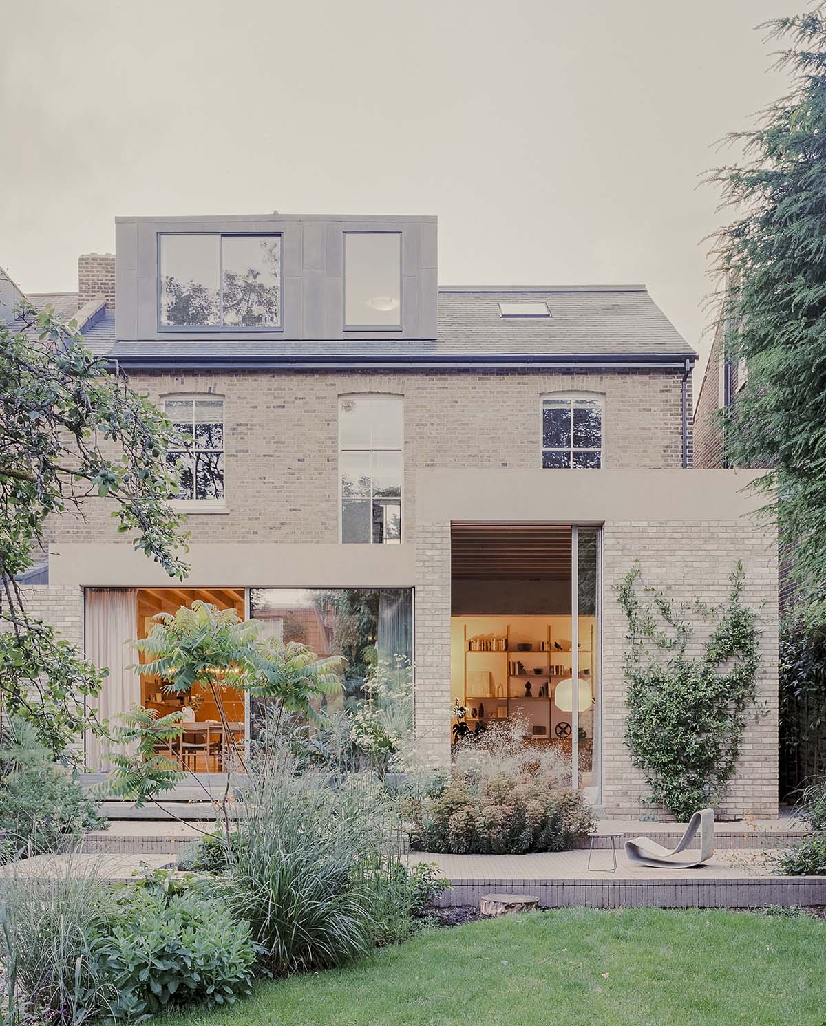 Bindloss Dawes Architects project in London: Lordship School House, photographed by Nick Dearden of Building Narratives