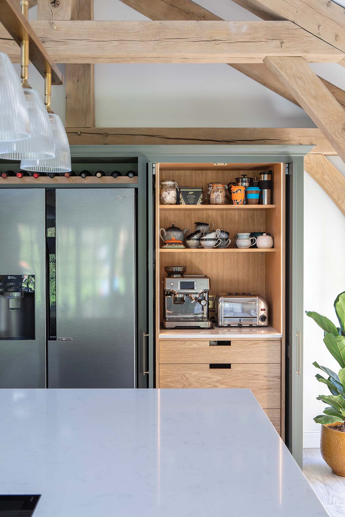 Shaker kitchen designed by Louise Parr for The Painted Kitchen in Cupar, Fife