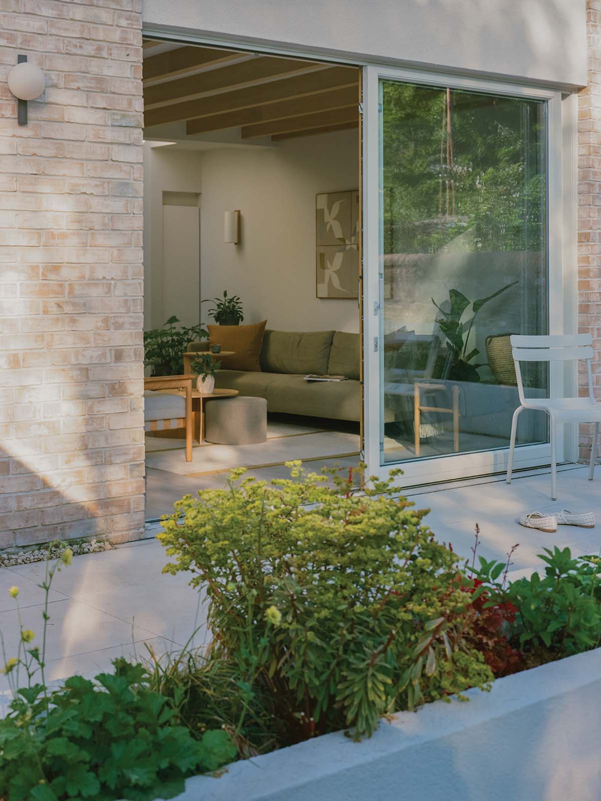 an impressive edinburgh project renovating a lower-level flat into a two-storey family home that is bright, open and with a flow that makes complete sense for the family's lifestyle.