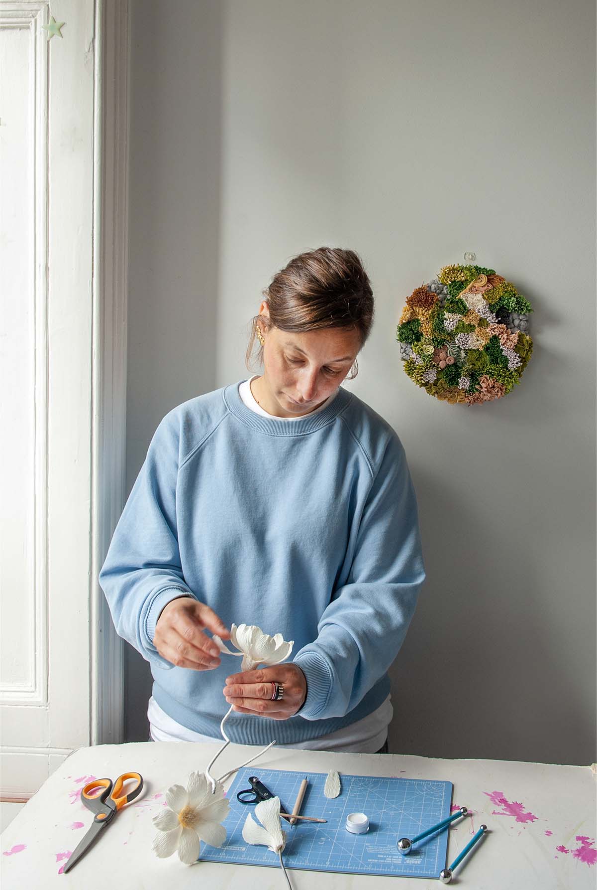 Natalia Manczak, Polish paper florist and botanical sculptor based in Glasgow