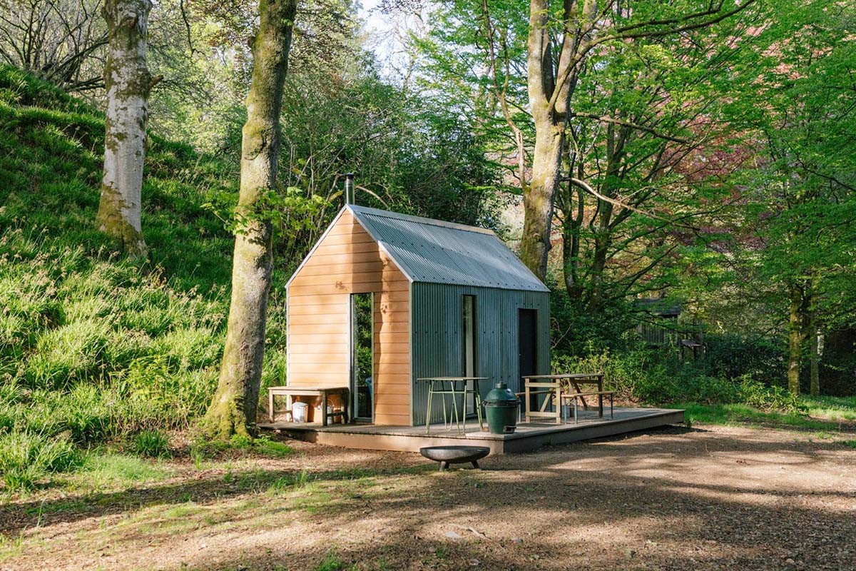 The River Cabin at Glen Dye Cabins & Cottages, an enchanting place where adventure and luxury intertwine