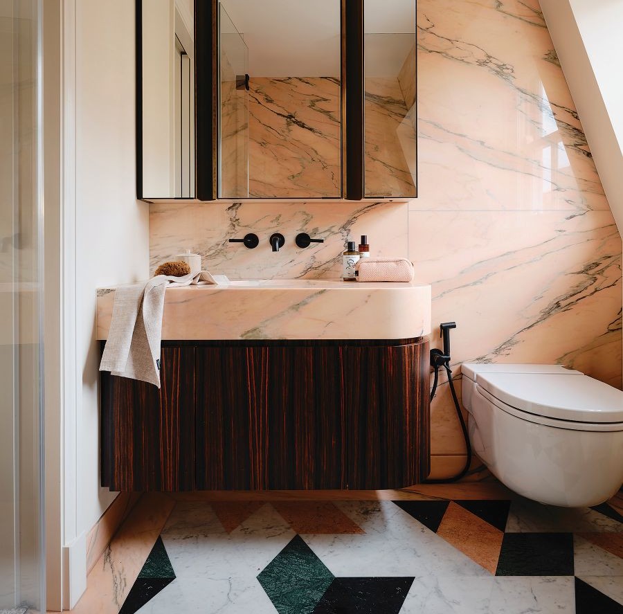 11 decorating ideas for a stylish yet functional bathroom
