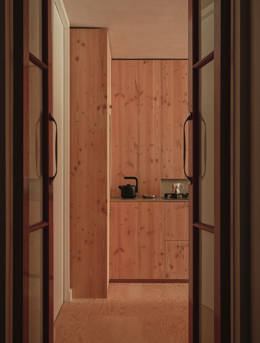 timber kitchen, timber cupboards, timber floor