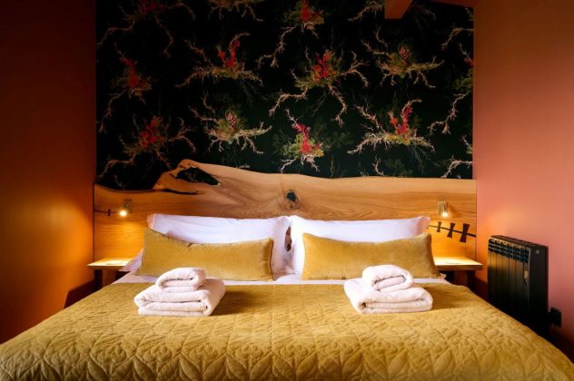 The Black Cabin, Scotland, one of Scotland's best luxury hotels, cottages and cabins