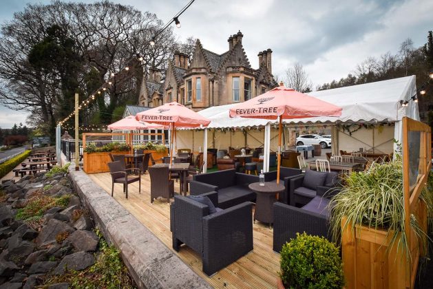 the meadowpark hotel bar terrace for outdoor drinks