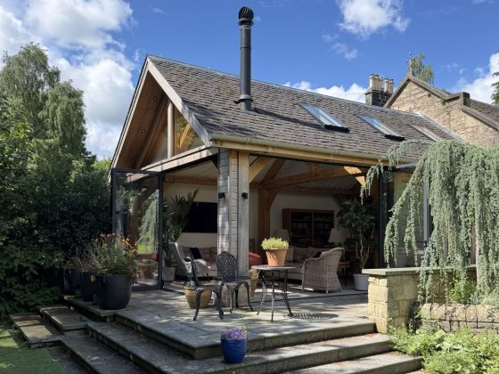Carpenter Oak's extension at The Brae, a Stirlingshire garden room project