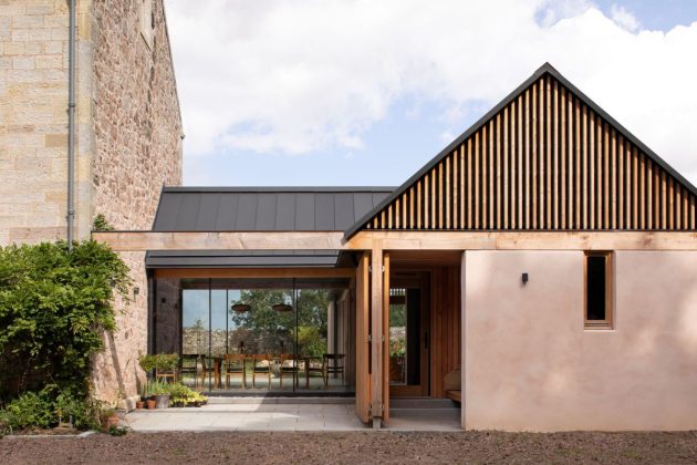 Carpentert Oak's Renton Hall external Douglas fir frame extension