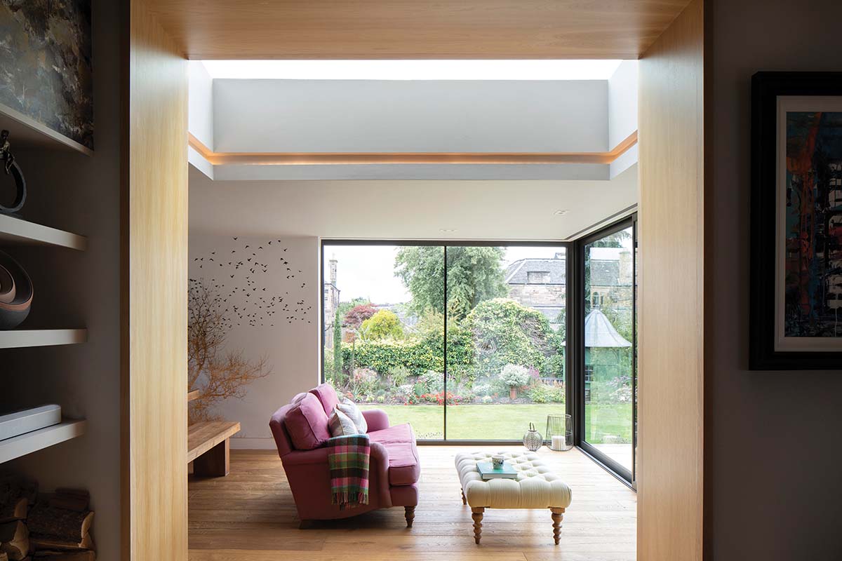 Impressive renovation of an old Victorian home in Edinburgh, by crew architects