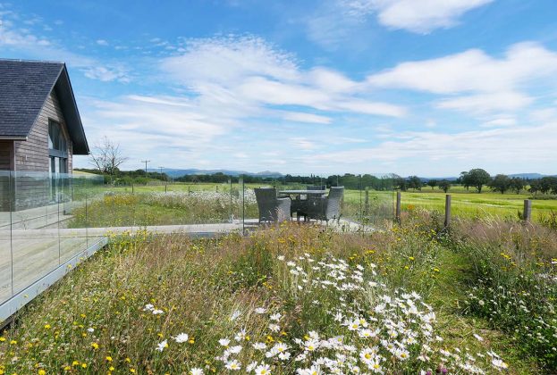lynn hill garden desgin is a designer in scotland who works on everything from small cottage gardens to rural garden landscaping