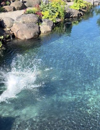 Splash Gordon is a design and build service specifically for water installations, from natural swimming ponds and formal water features to streams and water sculptures.