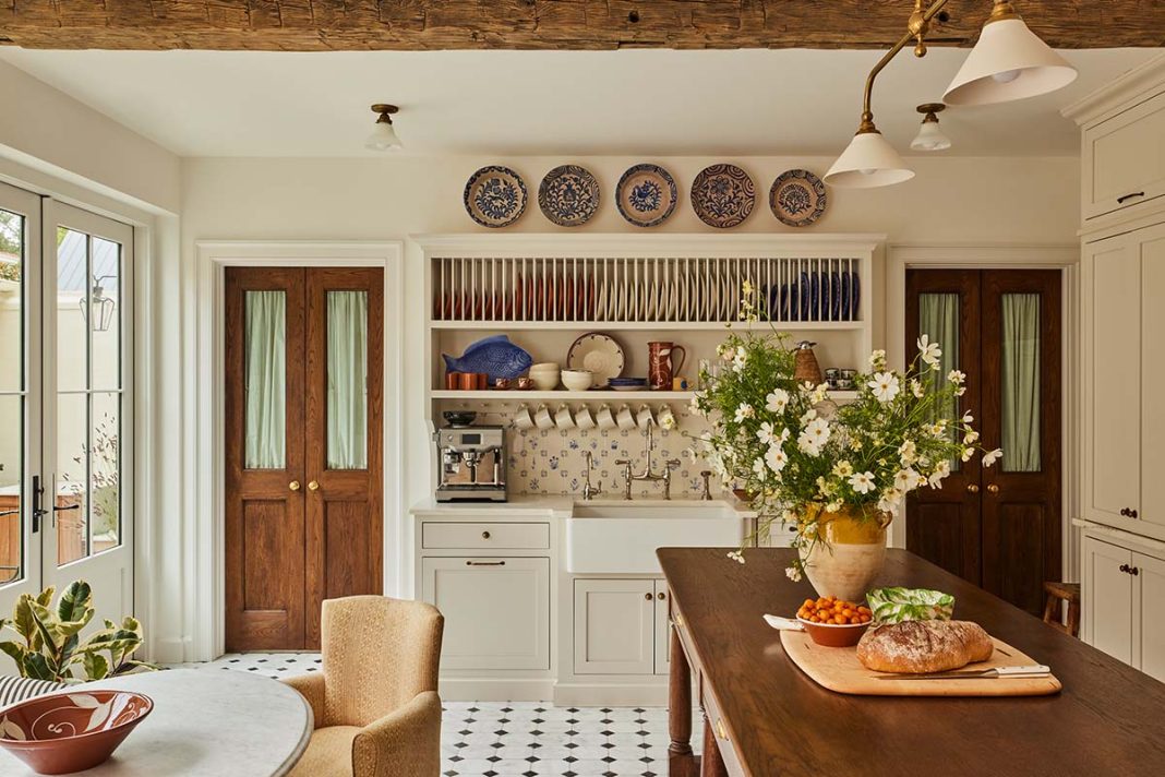 bistro kitchen at home