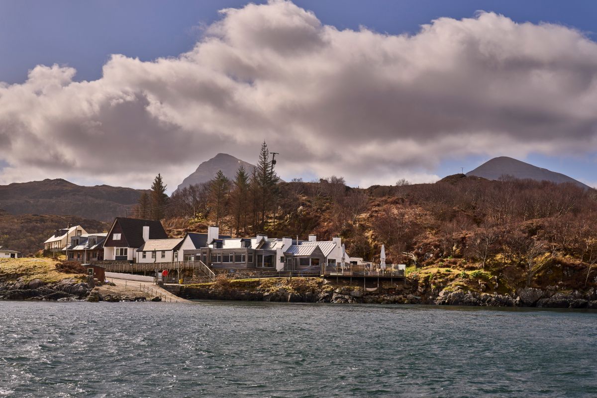 IMAGE| Highland Coast Hotels. Kylesku Hotel is an ideal luxury base