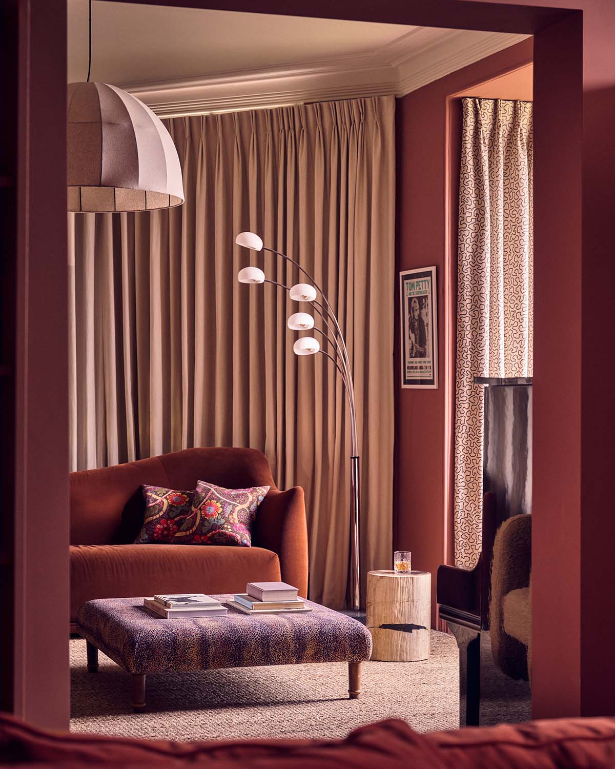 Studio Braw pink house with warm tones